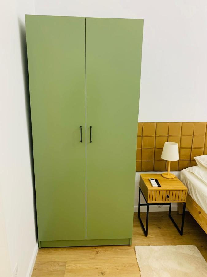 בודפשט Margaret Boulevard Apartment - With Balcony מראה חיצוני תמונה